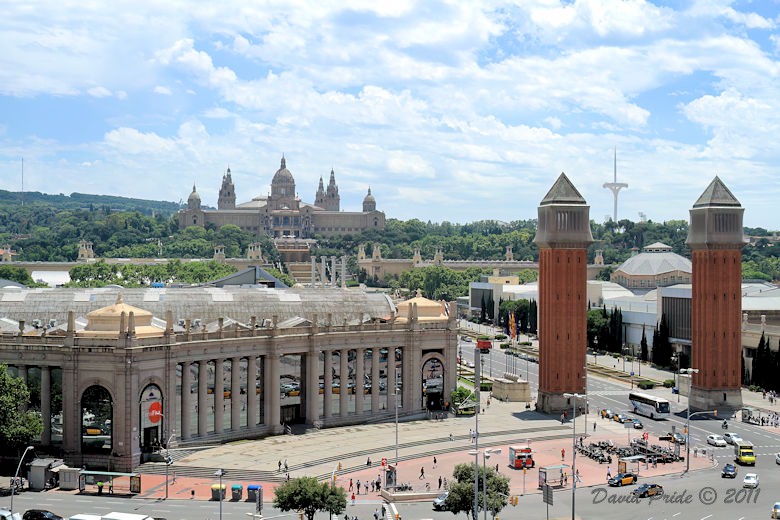 Avenue Reina Maria Christina